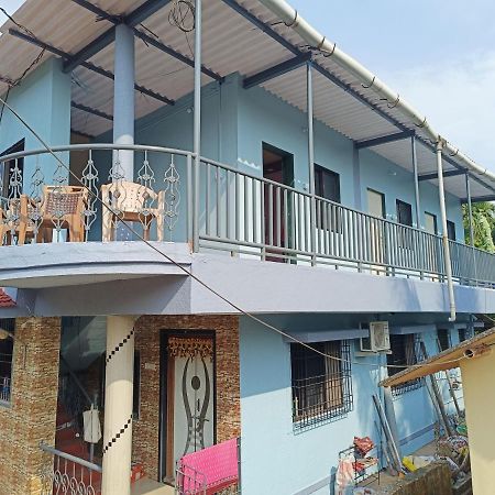 Shree Nivas Home Stay ศรีวาร์ธัน ภายนอก รูปภาพ